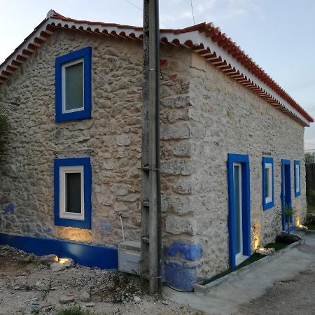 Moradias Do Castelo, Um Pequeno Paraiso Como Lhe Chamam Оурен Экстерьер фото